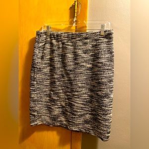 Max Studio Tweed Mini Skirt, Size L, Black and White, Never worn with tag